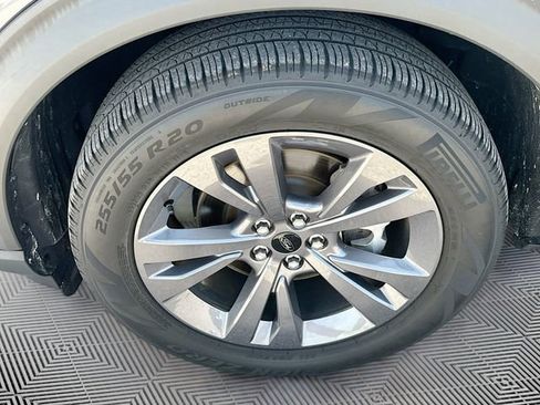 Used 2023 Ford Explorer XLT w/ Equipment Group 202A image 32