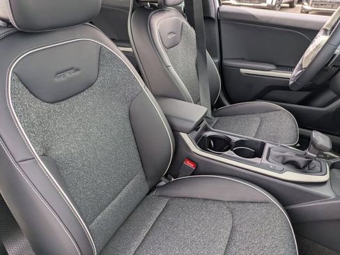 Certified 2025 Kia K4 GT-Line image 10