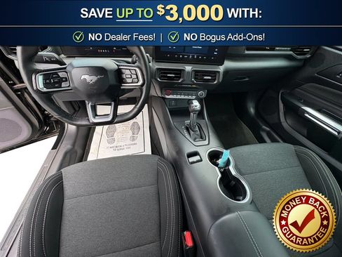 Used 2025 Ford Mustang Coupe RWD image 17