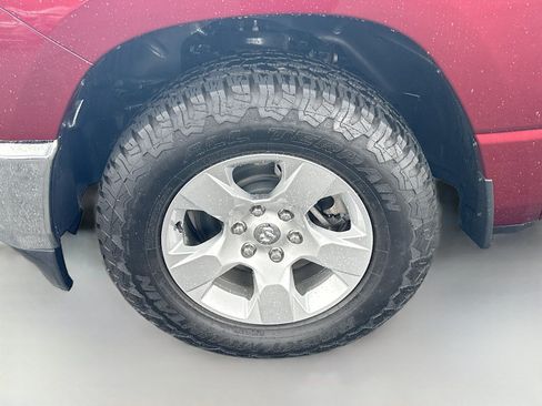 Used 2021 RAM 1500 Big Horn AWD/4WD image 32
