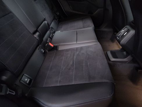 Certified 2025 BMW X1 M35i w/ Premium Package image 26