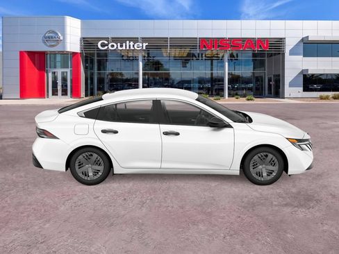 New 2027 Nissan Sentra S w/ Floor Mat Package FWD image 4
