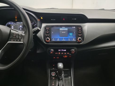 Used 2022 Nissan Kicks SV image 20