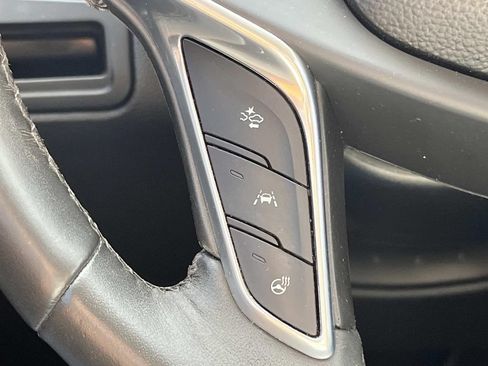 Used 2017 Cadillac XT5 Premium Luxury AWD/4WD image 38