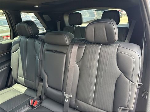 New 2026 Cadillac Vistiq Luxury image 18