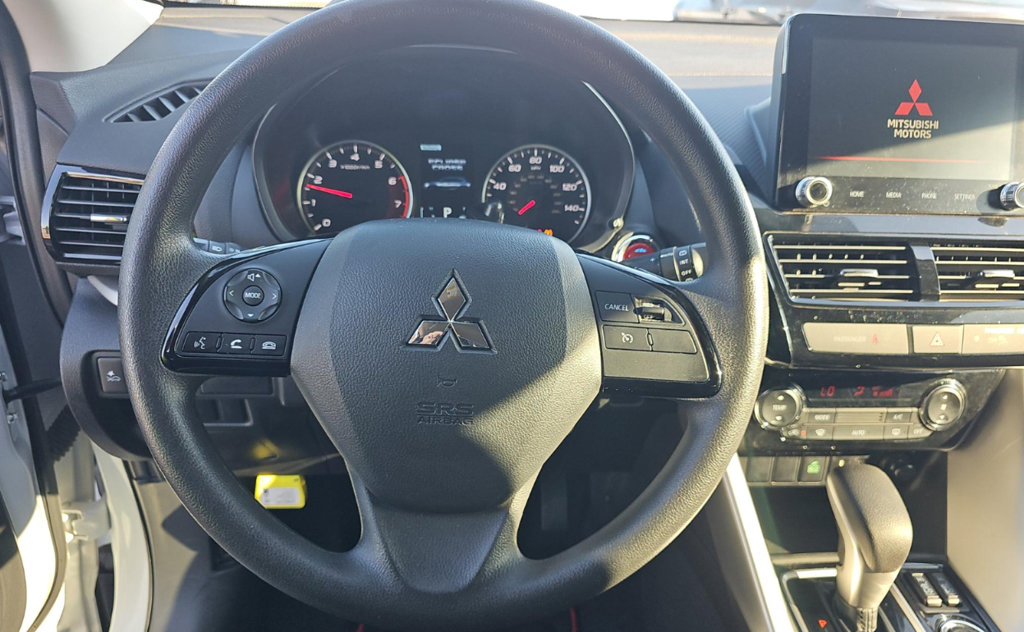 Used 2024 Mitsubishi Eclipse Cross SE AWD/4WD image 7