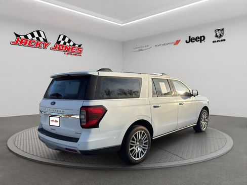 Used 2023 Ford Expedition Max Limited image 10