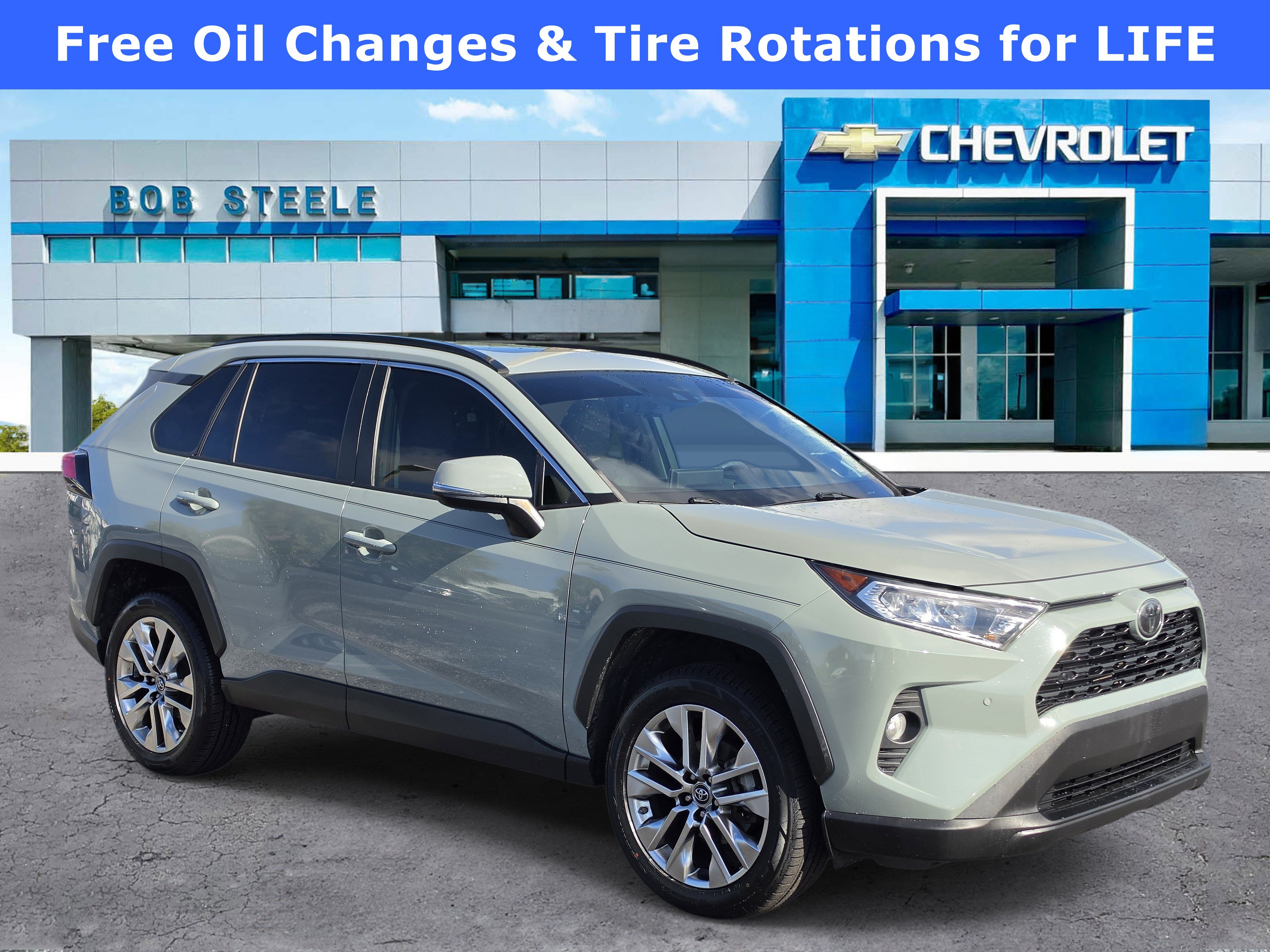 Used 2019 Toyota RAV4 XLE Premium w/ Advanced Technology Package FWD image 1