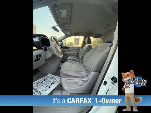 Used 2014 Nissan Quest S FWD image 18