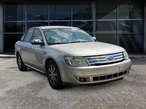 Used 2008 Ford Taurus SEL FWD image 2