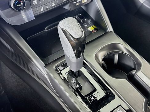 New 2026 Subaru Outback Touring XT AWD/4WD image 17