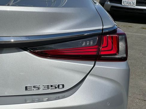 Used 2020 Lexus ES 350 w/ Luxury Package image 7