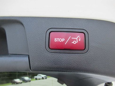 Used 2020 Mercedes-Benz GLA 250 4MATIC image 21