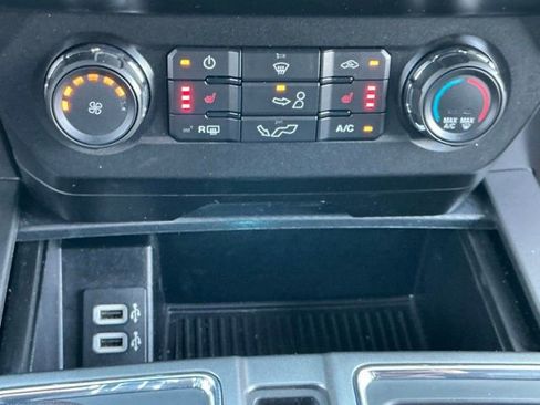 Used 2020 Ford F150 XLT w/ Equipment Group 302A Luxury AWD/4WD image 28