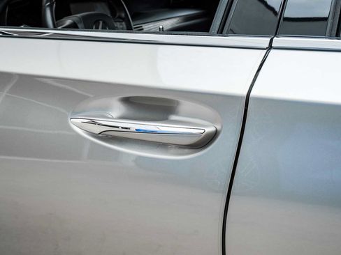 Used 2019 Lexus LS 500 w/ Interior Upgrade Package RWD image 32