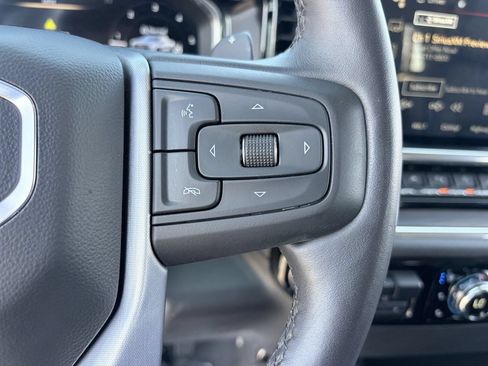 Used 2022 GMC Sierra 1500 SLT w/ SLT Premium Plus Package AWD/4WD image 22