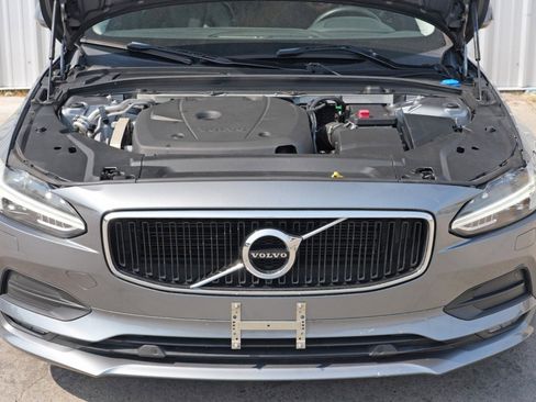 Used 2017 Volvo S90 T5 Momentum w/ Convenience Package image 7