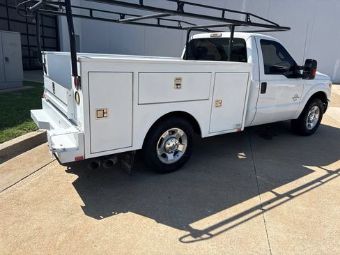 Used 2015 Ford F250 XLT RWD image 7