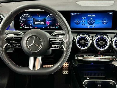 Certified 2025 Mercedes-Benz CLA 250 image 16