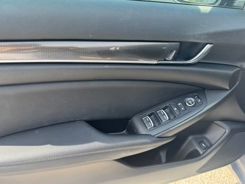 Used 2022 Honda Accord Sport image 13