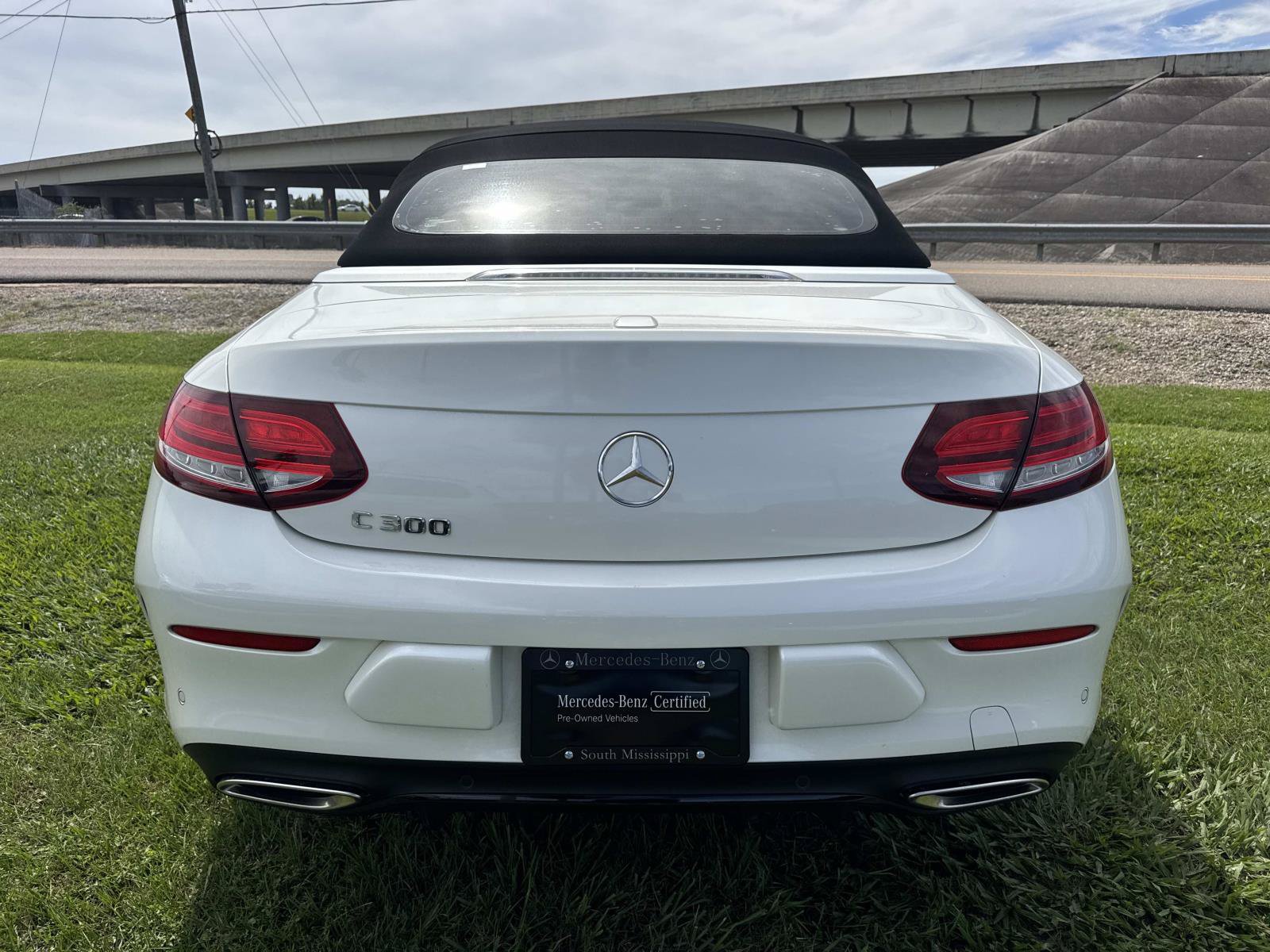 Used 2023 Mercedes-Benz C 300 Cabriolet image 7