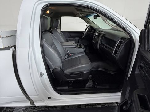 Used 2018 RAM 1500 Tradesman RWD image 5