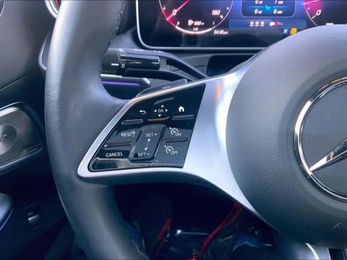 Used 2025 Mercedes-Benz C 300 4MATIC Sedan image 20