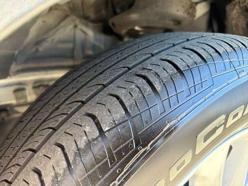 Used 2023 Toyota Corolla Cross LE image 12