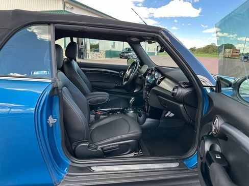 Used 2024 MINI Cooper Convertible FWD image 23