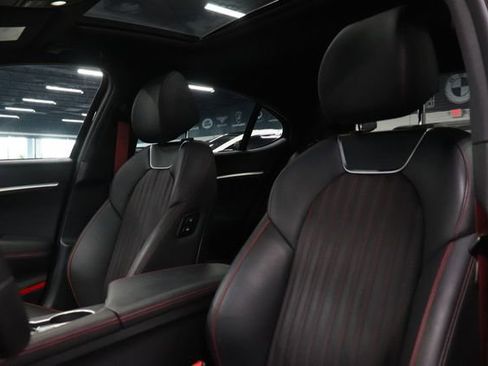 Used 2023 Genesis G70 2.0T w/ Sport Prestige Package RWD image 11