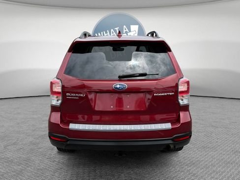 Used 2018 Subaru Forester 2.5i Premium w/ All-Weather Package AWD/4WD image 5