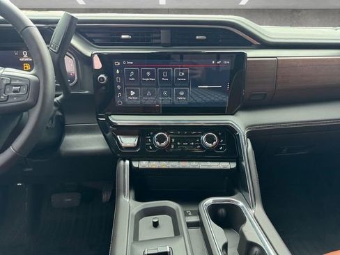 Certified 2026 GMC Sierra 2500 Denali Ultimate image 3