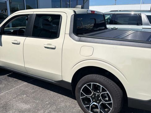 Used 2025 Ford Maverick Lariat w/ 4K Tow Package AWD/4WD image 5