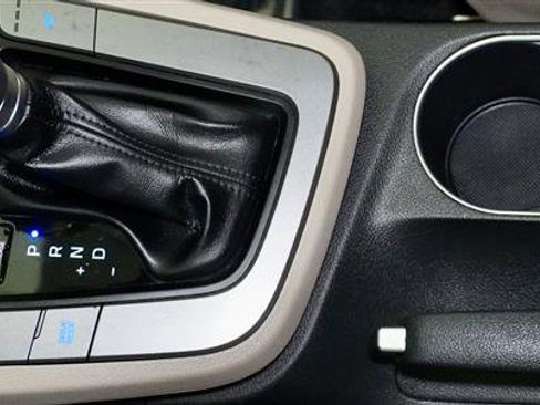 Used 2018 Hyundai Elantra Value Edition image 21