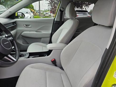 Used 2024 Hyundai Kona SEL FWD image 24