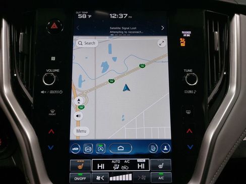 Used 2023 Subaru Outback Premium image 24