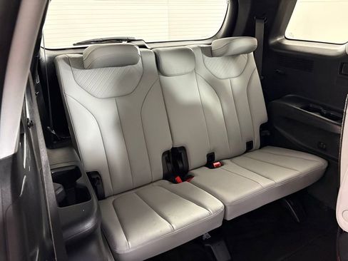 Used 2025 Hyundai Palisade SEL image 46