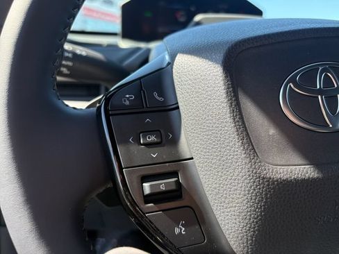Certified 2026 Toyota C-HR AWD/4WD image 26