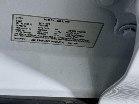 Used 2023 Tesla Model Y Long Range image 12