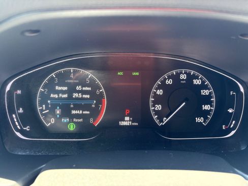Used 2018 Honda Accord Sport image 11