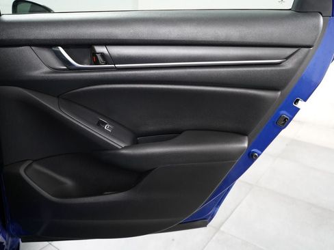 Used 2022 Honda Accord Sport image 30