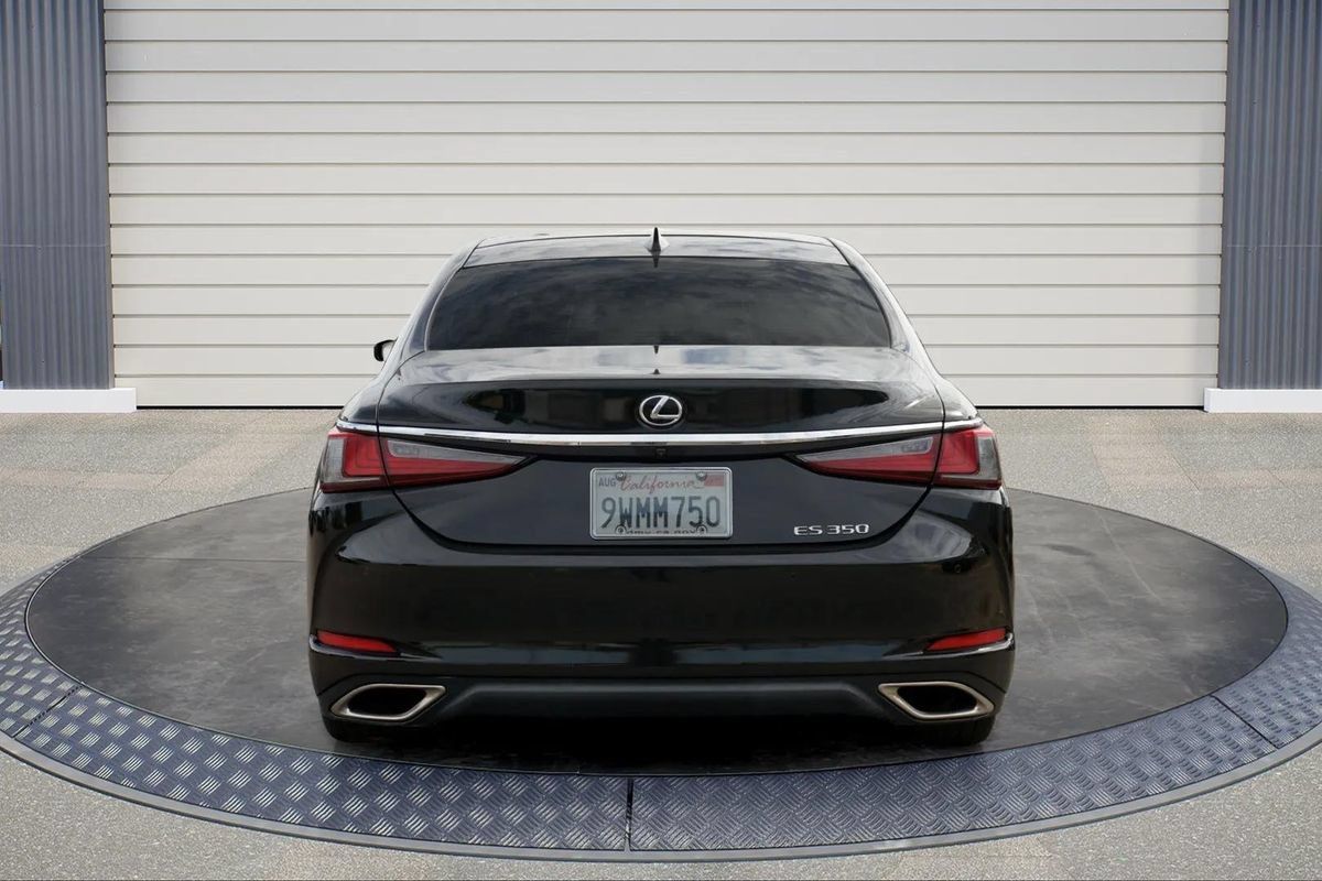 Used 2020 Lexus ES 350 w/ Premium Package FWD image 6