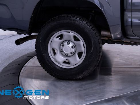 Used 2019 Toyota Tacoma SR image 49