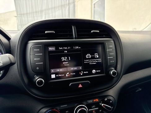 Certified 2024 Kia Soul LX image 14