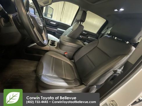 Used 2023 GMC Sierra 3500 Denali w/ Technology Package image 15