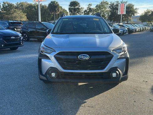 Certified 2025 Subaru Outback Premium w/ Popular Package #1A image 2