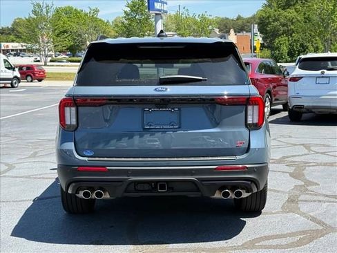 Used 2025 Ford Explorer ST w/ Sun And Sound Package AWD/4WD image 5