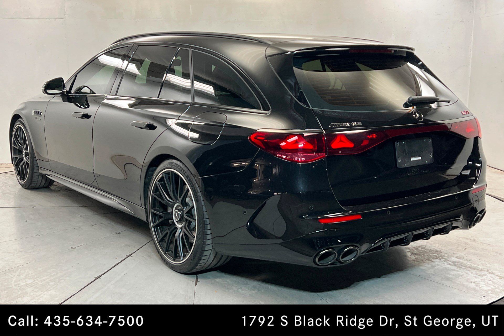 Used 2026 Mercedes-Benz E 53 AMG e 4MATIC Wagon image 3