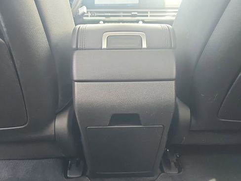 Used 2025 Hyundai Santa Fe Limited AWD/4WD image 40