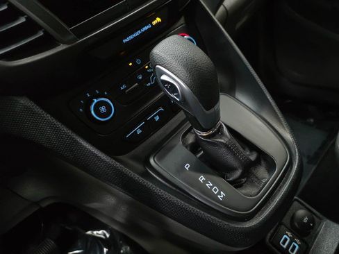 Used 2020 Ford Transit Connect XLT FWD image 25